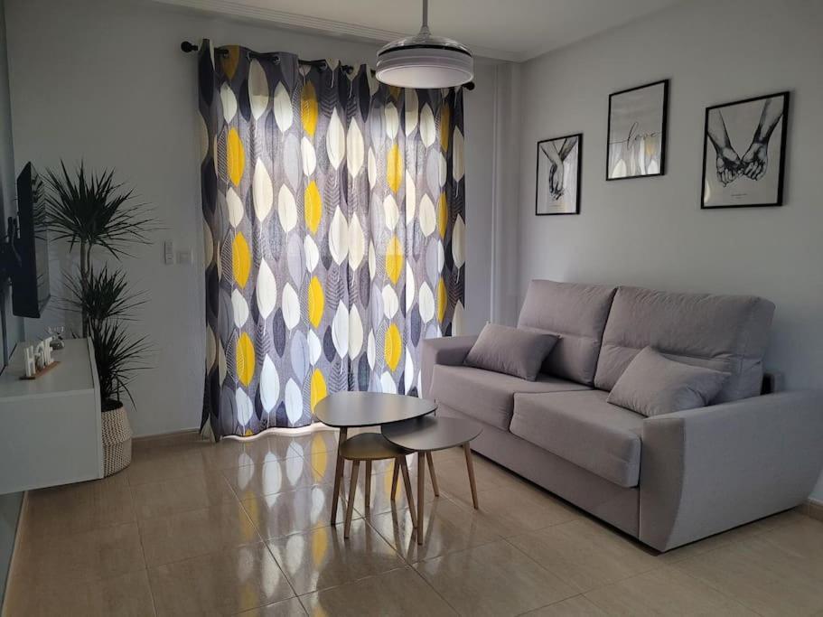 Elegante Piso Con Terraza, Garaje, Piscina Y Ac El Campello